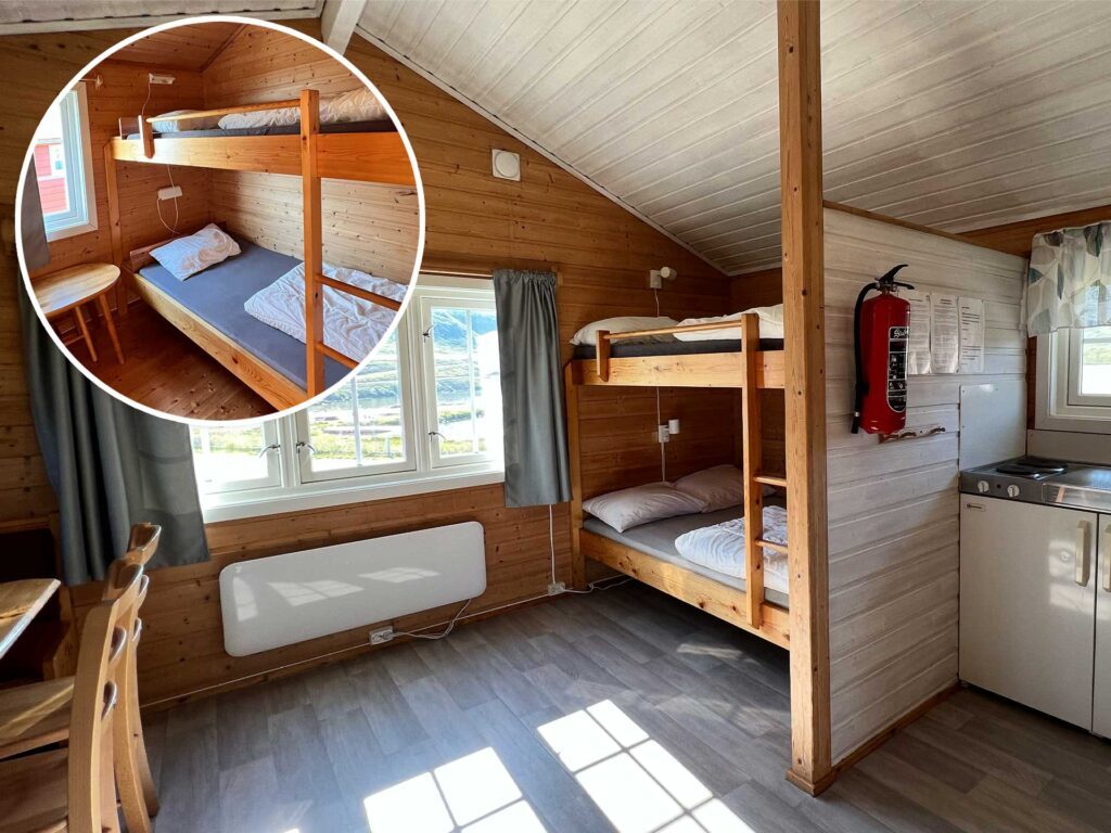 BaseCamp NorthCape med hytter og bobilplasser i Skarsvåg fiskevær under midnattssol