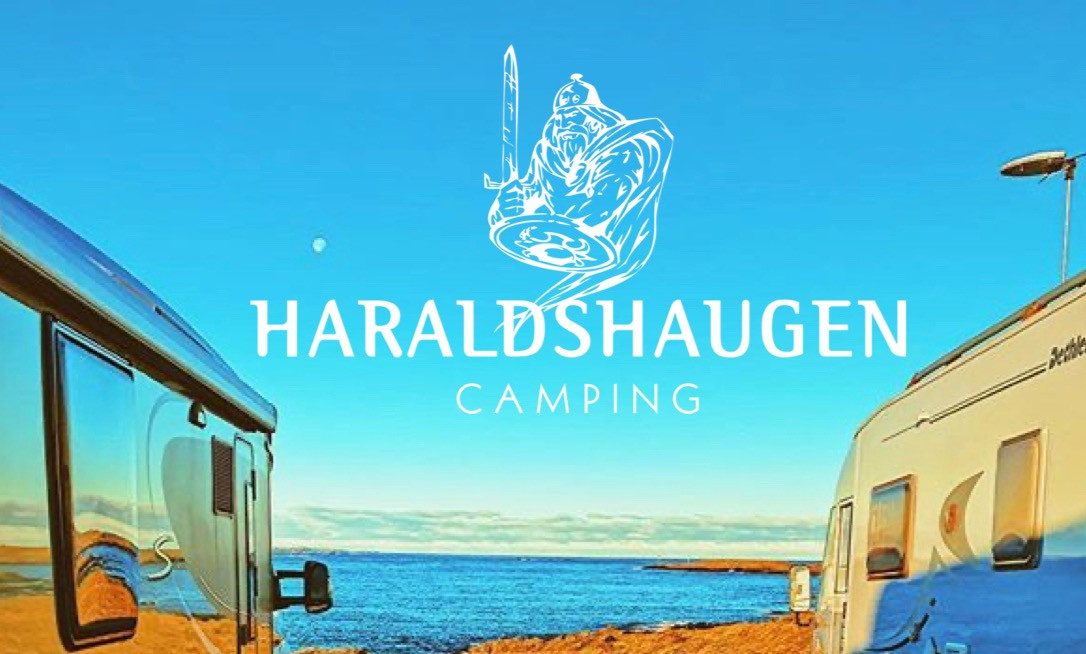 Haraldshaugen Camping i Haugesund med Norges nasjonalmonument i nærheten