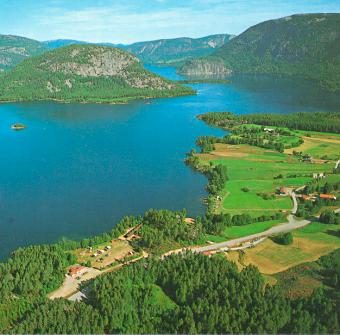 Longerak Hyttesenter og Camping med hytter og sandstrand ved Byglandsfjorden i Setesdalen