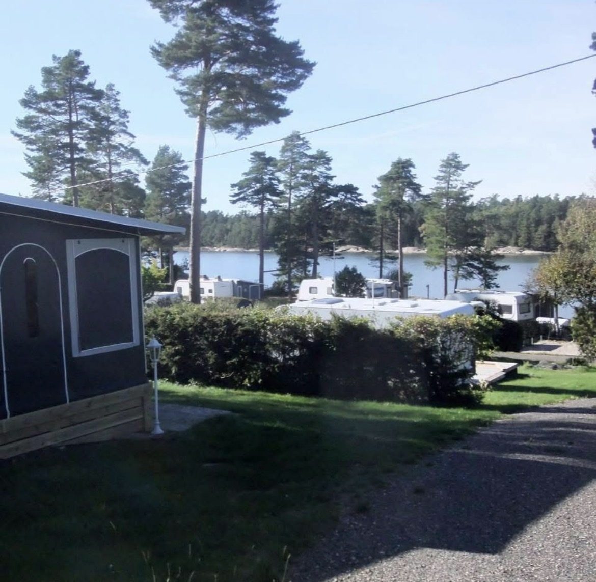 Røstad Familiecamping – fasiliteter og uteområde