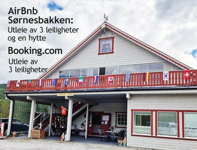 Hovedbygget på Svenningdal Camping i Grane med leiligheter og resepsjon
