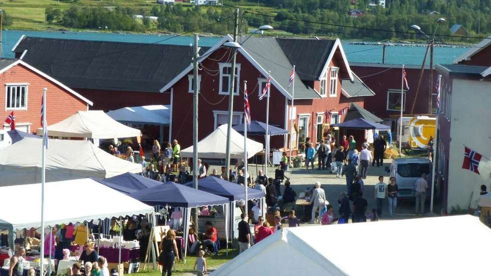Løvetanna Gårdsbutikk og kafé på Gibostad i Senja med økologiske urteprodukter fra Vardnes Urtegård