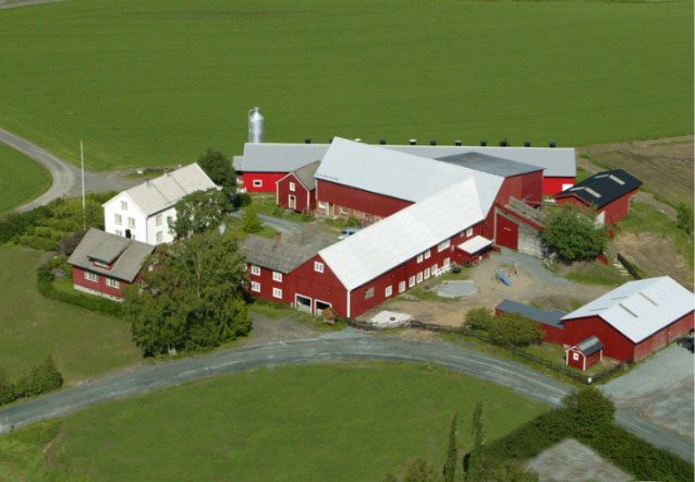 Munkeby Mariakloster på Munkeby i Levanger med selvbetjent klosterbutikk og ysteri