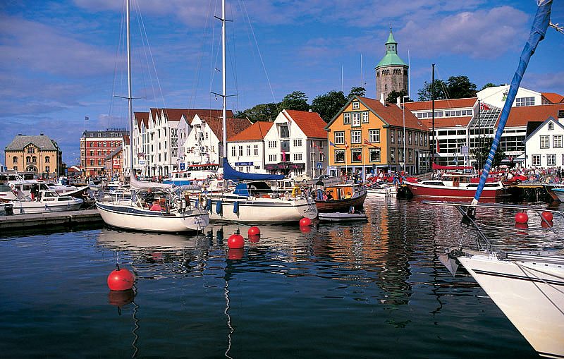 Sunde Gårdsutsalg på Revheimsveien i vestre Stavanger med selvbetjent døgnåpen butikk